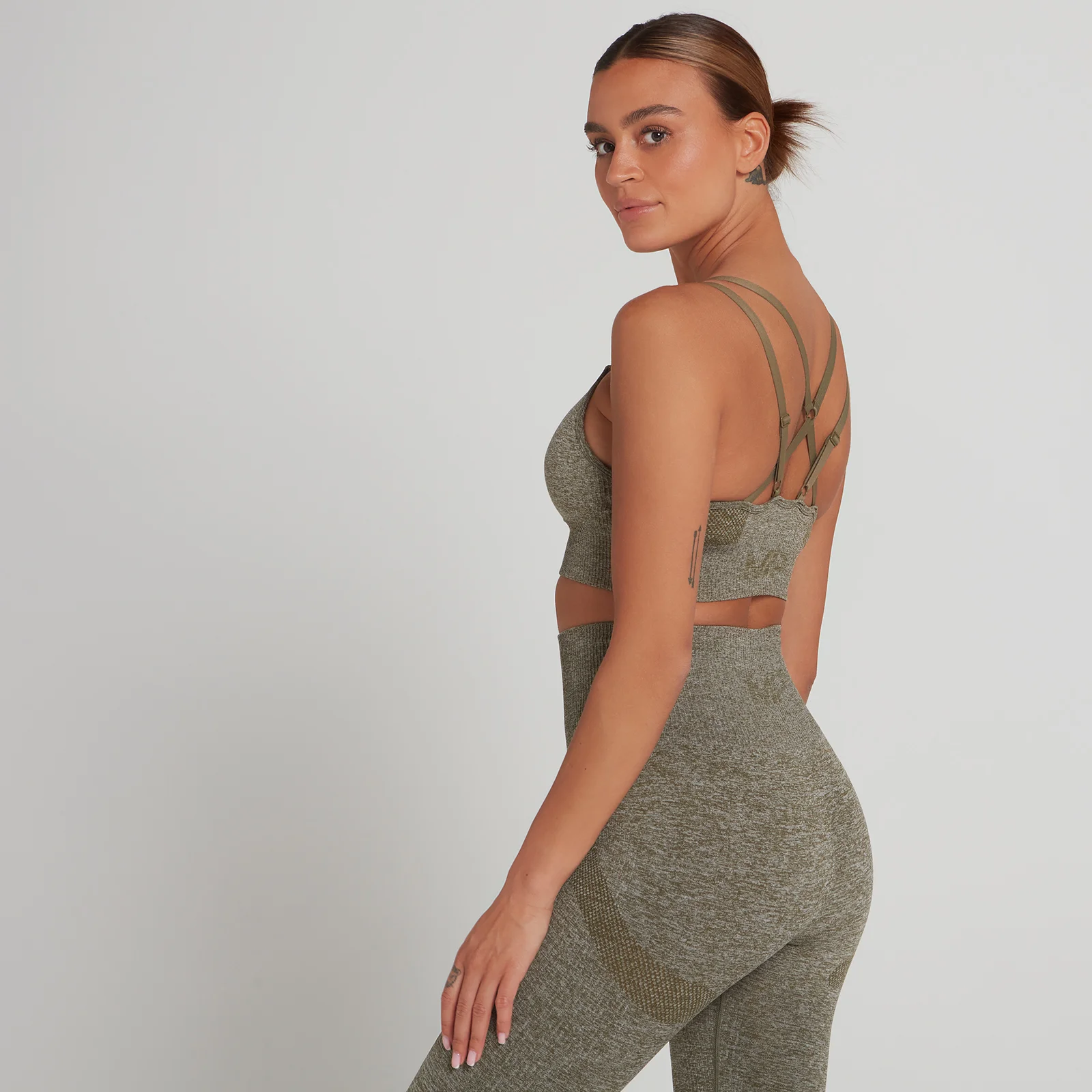 Limited Edition MP Women's Training Seamless Sports Bra - Dark Olive - XXS Image 1