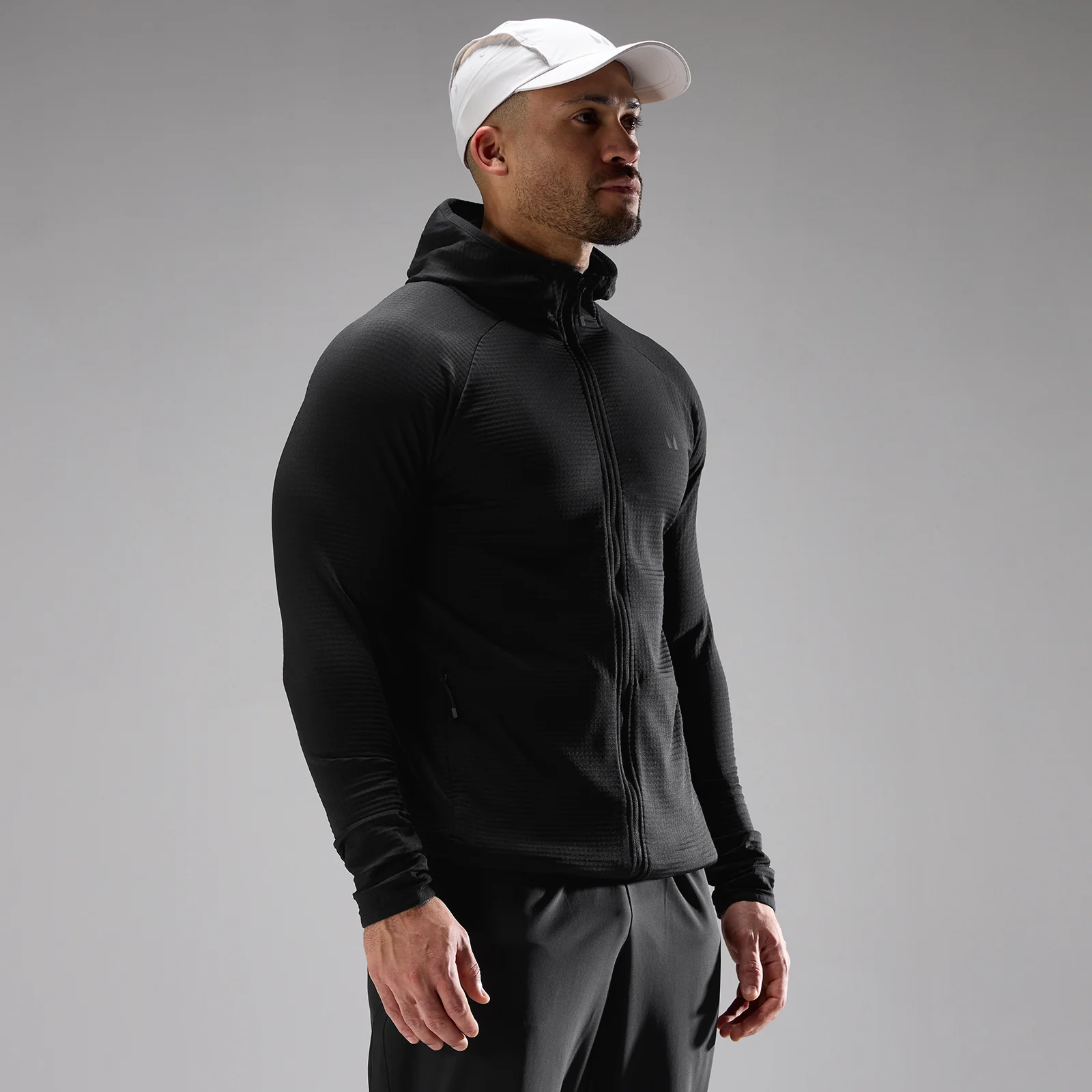 MP Men's Training Ultra Gridded Hoodie - Black - XS Image 1